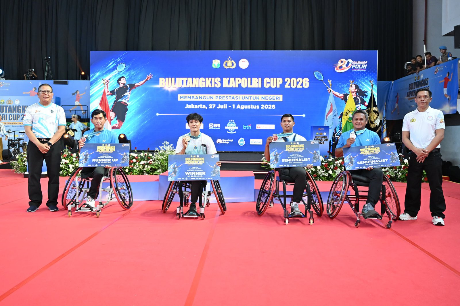 Upacara penghormatan pemenang dan penutupan kejuaraan Kapolri Cup 2026 di GOR Universitas Negeri Jakarta, Sabtu (1/08/2026). NPC INDONESIA/Agung Wahyudi